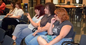 La UAL cierra su semana dedicada a abrazar la diversidad y eliminar la discriminación