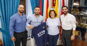 Una promesa de las artes marciales mixtas, nuevo embajador de la UCAM