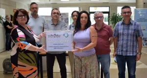 La UAL instala en el campus ‘buzones por la paz’ en los que depositar deseos contra conflictos armados