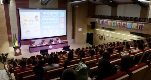 El Campus Tecnológico para Chicas de la UAL: la mejor cantera para reclutar futuras científicas