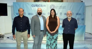 La comunicación política, la economía azul y la gastronomía en la Antigüedad en los cursos de la UAL