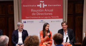 La Reina defiende la lengua española como «herramienta de seducción»