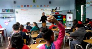 La inteligencia emocional de los profesores puede marcar cuánto se implican los alumnos en clase