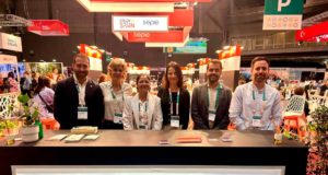 La UJA se muestra como destino internacional y refuerza lazos en la feria EAIE de Gotemburgo