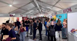Andalucía incrementa un 5% la ayuda autonómica al programa Erasmus+: destinará 12,7 millones