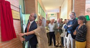 La UJA dedica una sala del Pabellón Deportivo al que fuera su jefe de Deportes