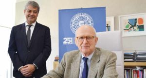 Fallece el Nobel de física y doctor Honoris Causa por la UAL Rainer Weiss: fue clave en la detección de ondas gravitacionales