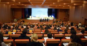 Casi 600 estudiantes demuestran en la UAL sus conocimientos matemáticos en el concurso Indalmat