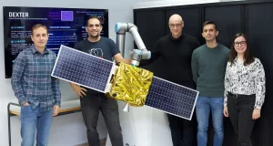 El reciclaje de materiales llega al espacio: la UA trabaja en los robots que lo harán posible
