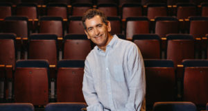 La UNED investirá como doctor honoris causa al dramaturgo Juan Mayorga