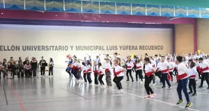 El campus de Cuenca de la UCLM celebra con una jota manchega los 40 años de historia del campus