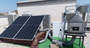 La máquina para secar alimentos con energías renovables y que además genera fertilizantes