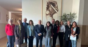 La UA impulsará estudios de doctorado conjuntos con la rumana de Oradea