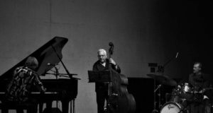 Jazz, poesía, artes escénicas y exposiciones centran la programación cultural de la UJA para este invierno