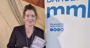La catedrática de la UA Carmen Ródenas gana el Premio Literario Nostromo por su novela El Castillo Montealegre