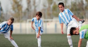 El ambiente en el vestuario cuenta tanto como las tácticas de equipo en el fútbol