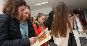 La Universidad de Alicante actualiza la normativa de acreditación de lenguas extranjeras