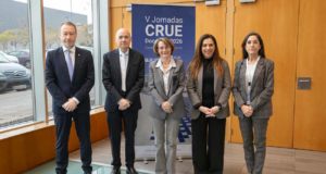 Universidades españolas analizan los retos de compaginar la docencia presencial y la IA