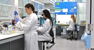 La ANECA acredita a la Escuela de Doctorado de UCAM: la segunda en España en lograr este sello