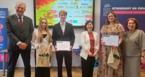 La UJA premia con becas de movilidad a los ganadores de la Olimpiada de Español de Polonia
