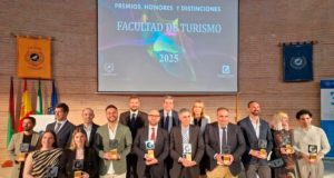 Turismo de la UMA reconoce al alumnado y las empresas que más han colaborado con ella