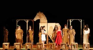 Seis grupos de teatro, en el IX Certamen Escolar de Teatro Grecolatino de la UA