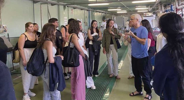 Másteres universitarios de la Facultad de Veterinaria UMU 2026: profesionales de la salud y la nutrición