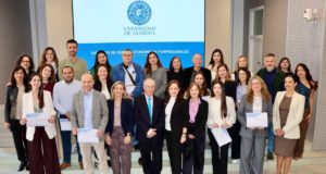 Económicas y Empresariales de la UAL se reivindica en la celebración de su patrón