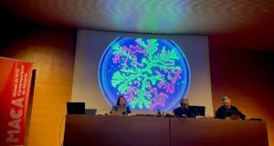 El ADN se convierte en arte en ‘Emissions’, la exposición que transforma biología en luz y sonido