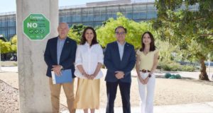La UAL inicia su transición para erradicar el tabaco del campus y convertirse en un espacio sin humo