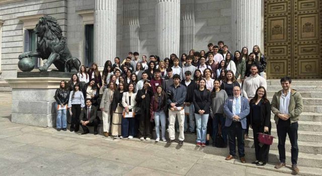 Másteres y posgrados en Derecho Constitucional: una mirada global desde la UCLM