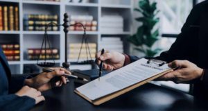 La UA analiza en un curso de verano los retos del derecho internacional privado en herencias, divorcios y familias