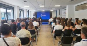 El Campus de la UCAM en Madrid recibe la visita de futuros estudiantes