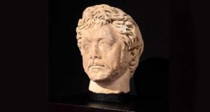 Hallazgo insólito en Segovia: aparece un posible busto del emperador Galieno