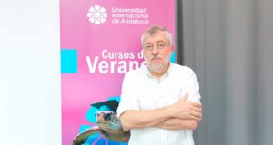Jorge Riechmann: «Necesitamos desengancharnos de la adicción a los algoritmos»