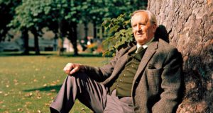 Investigadores españoles descubren en Oxford una traducción inédita de Tolkien