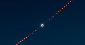 Todo lo que necesitas para disfrutar del eclipse de sol con seguridad y entender por qué es tan especial