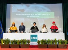La UNED afronta el curso 2026-2027 con nuevas titulaciones, 20.000 plazas más y financiación estable