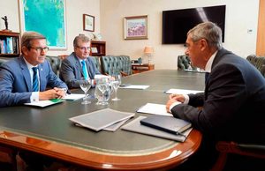 Primera reunión del consejero de Universidad andaluz con la UMA