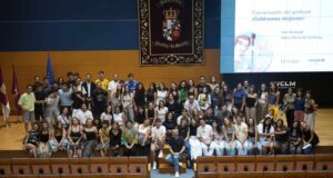 La juventud actual se enfrenta al problema de la vivienda y a la amenaza de la inteligencia artificial