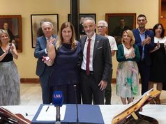 Antonia Baeza toma posesión como defensora universitaria de la Universidad de Murcia