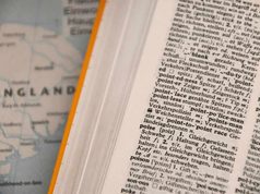 Encuentran el motivo de por qué ha tantas erratas en los diccionarios de inglés: se deben a procesos de elaboración viciados