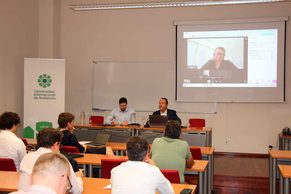 Cómo impulsar la productividad ante la IA, a debate en un encuentro de la UNIA en Baeza