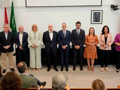 Guillermo Rodríguez Iniesta toma posesión como decano de Relaciones Laborales de la UMU