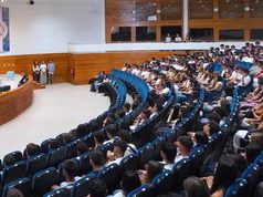 La UHU recibe a más de 2.200 nuevos estudiantes con el 90,8% de sus plazas ya cubiertas