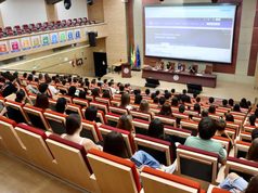La UAL recibe a casi 3.000 nuevos estudiantes para iniciar el curso con nuevas titulaciones