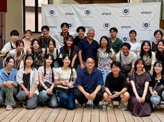 El desarrollo urbanístico de Málaga atrae a un grupo de estudiantes japoneses