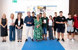 La exposición Ruta de la Ciencia de la UAL llega a Berja con 30 paneles sobre investigación e innovación