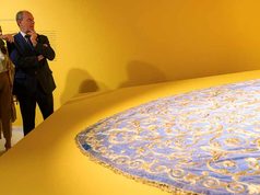 La UJA conecta la tradición textil de Jaén con la moda contemporánea en una nueva exposición
