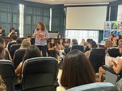 La UAL reivindica más referentes femeninos en educación, ciencia y deporte